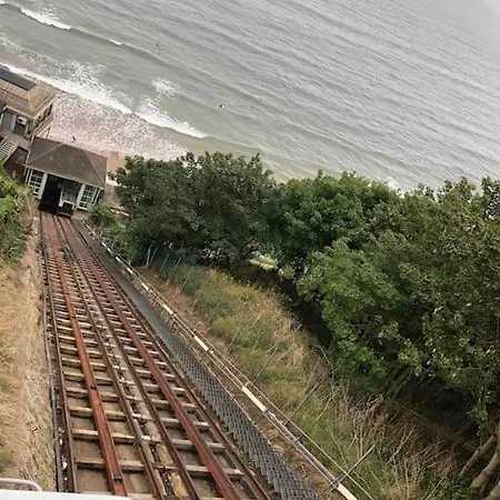 Apartment Sitwell Coastal With Free Parking *