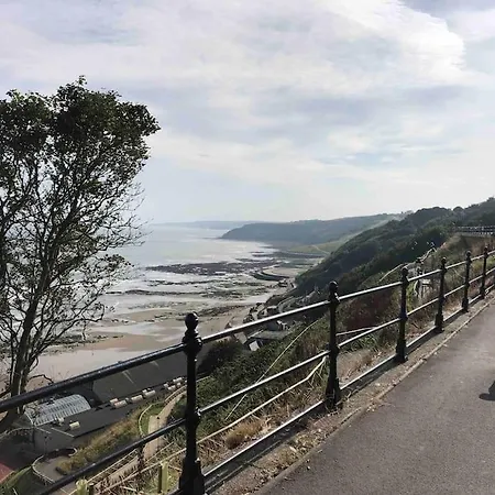 아파트 Sitwell Coastal With Free Parking *